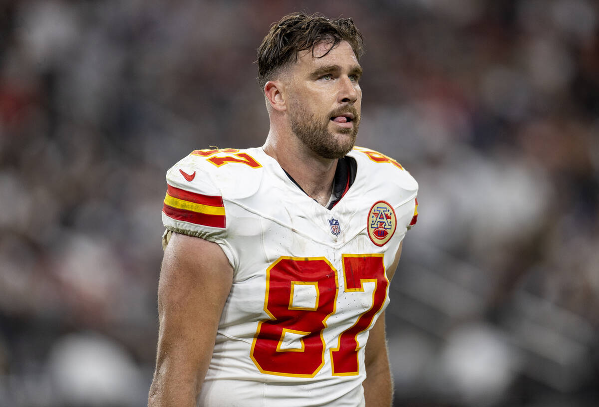 Kansas City Chiefs tight end Travis Kelce (87) walks back to the sideline during the second hal ...