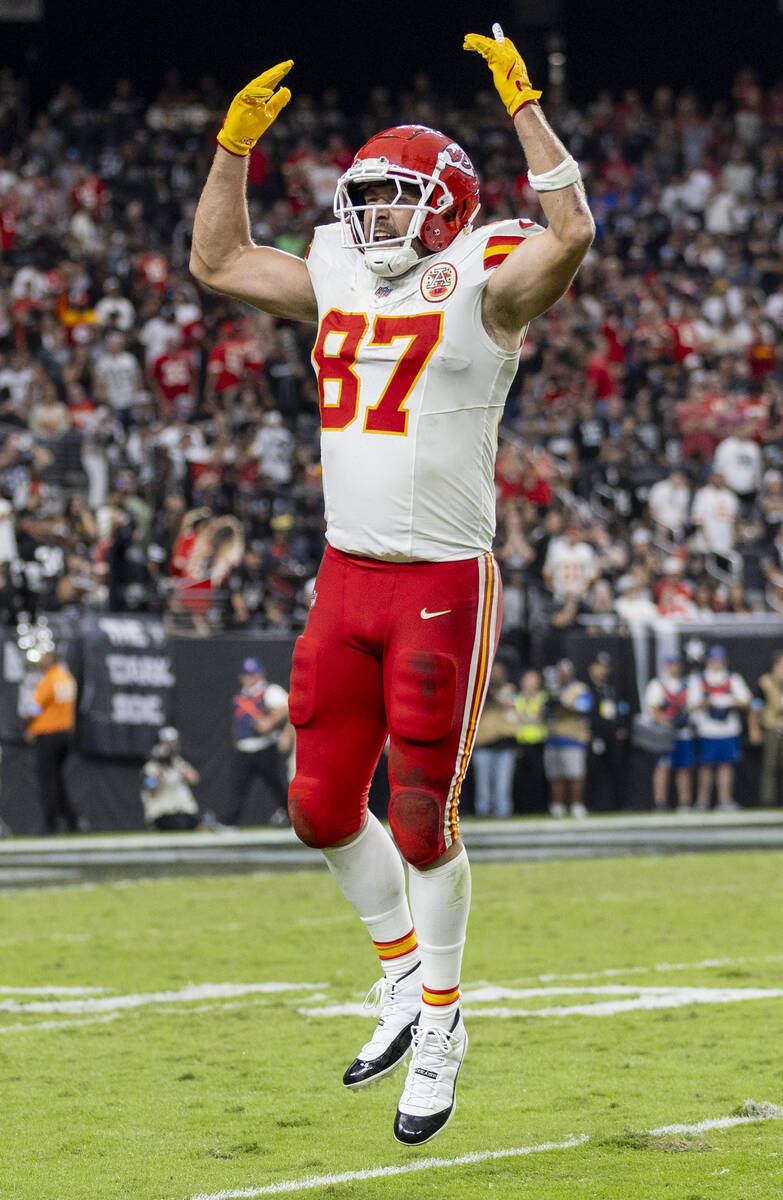 Kansas City Chiefs tight end Travis Kelce (87) yells at the crowd during the second half of the ...