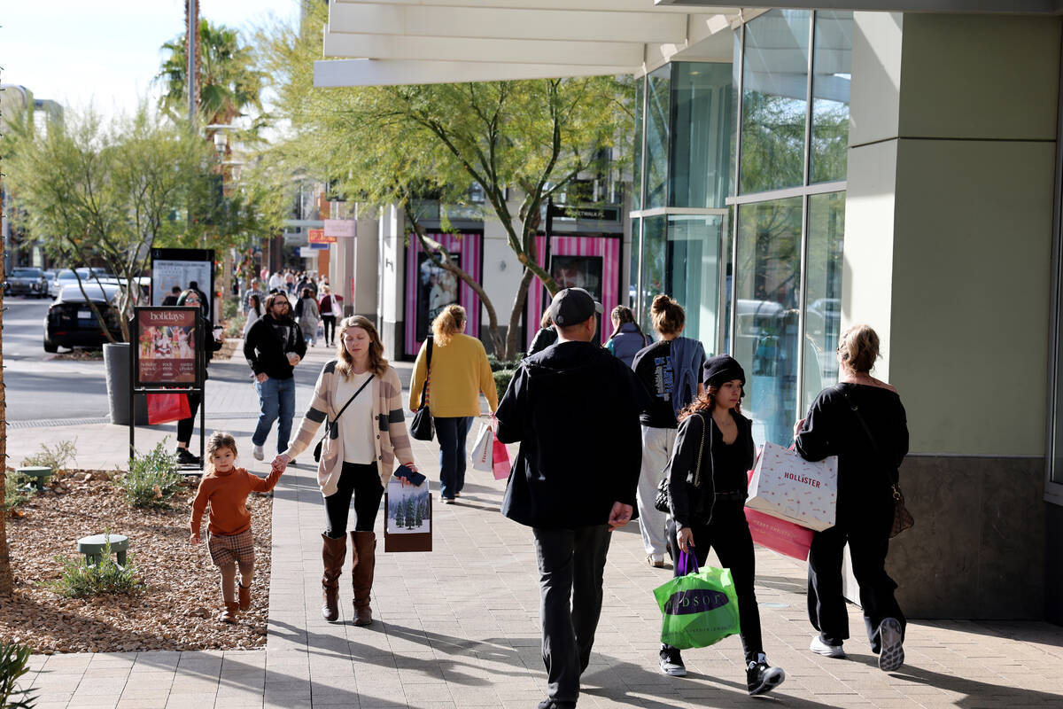 People shop at Downtown Summerlin in Las Vegas on Black Friday, Nov. 29, 2024. (K.M. Cannon/Las ...