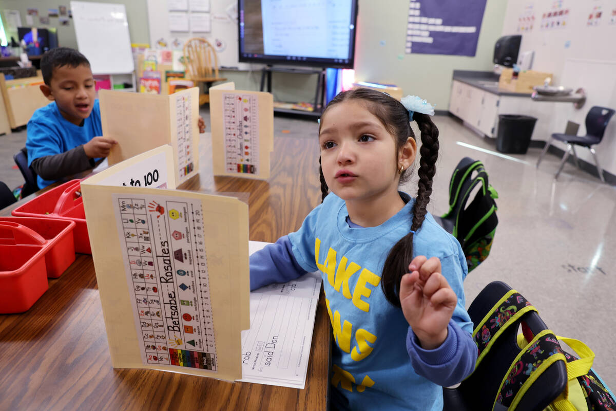 Kindergartener Betsabe Rosales works in the classroom of Kinder Dual Language English teacher L ...