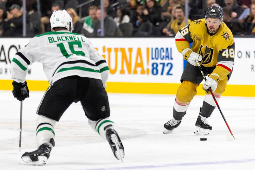 Golden Knights center Tomas Hertl (48) controls the puck during the NHL hockey game against the ...