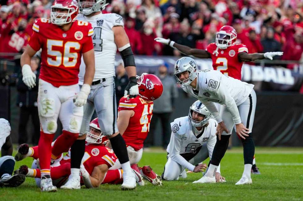 Las Vegas Raiders place kicker Daniel Carlson (2) reacts after missing a field goal against the ...