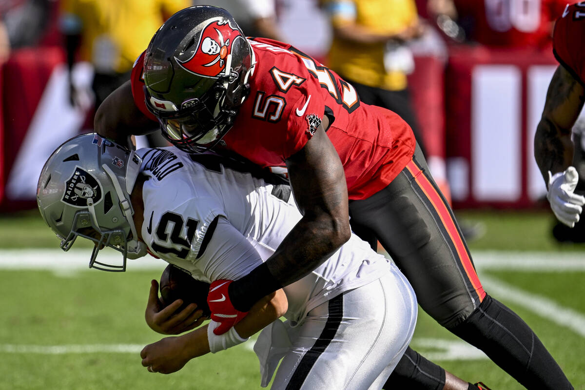 Tampa Bay Buccaneers linebacker Lavonte David (54) sacks Las Vegas Raiders quarterback Aidan O' ...