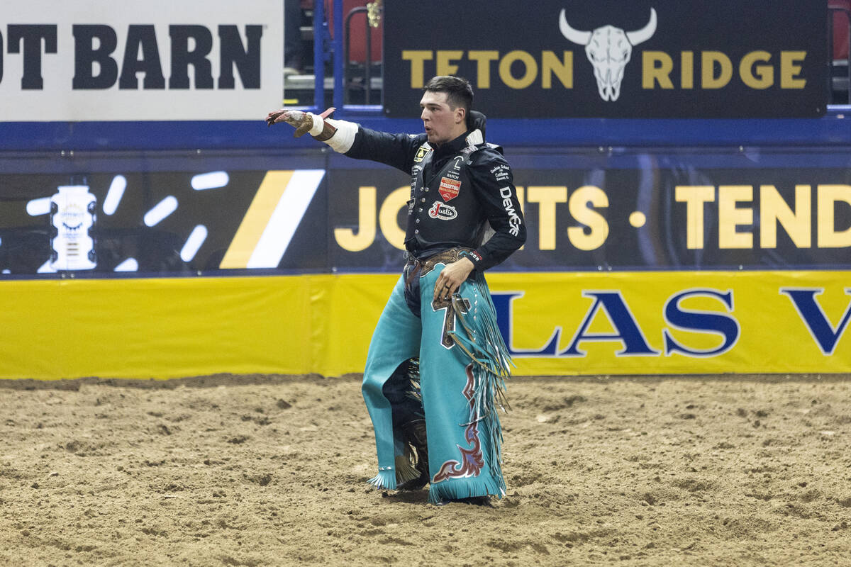 Jess Pope dances the “Macarena” after competing in the bareback riding event duri ...