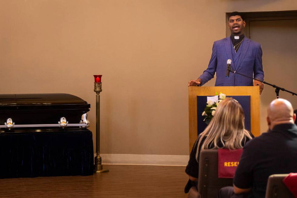 Minister Vance “Stretch” Sanders speaks during the funeral service for Brandon Du ...