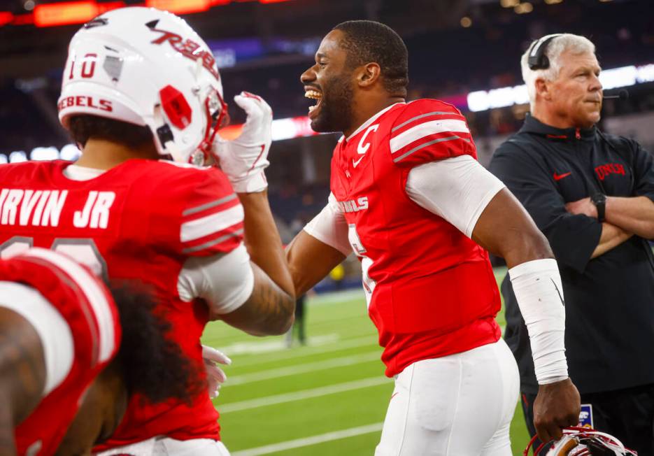 UNLV quarterback Hajj-Malik Williams (6) celebrates in the final minute of the team’s wi ...