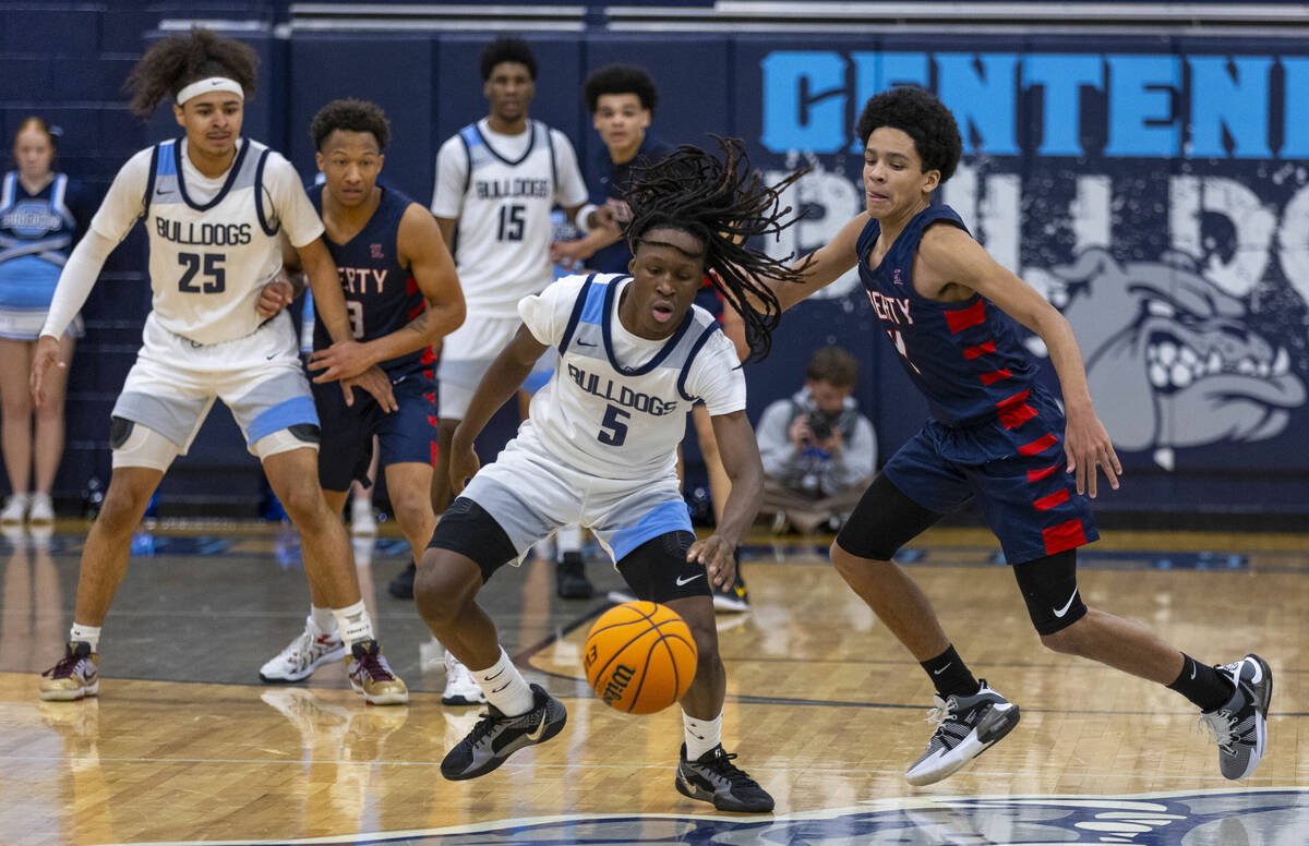 Centennial's Jayden Ceaser (5) chases a loose ball as Liberty's Taytum Cios-Webb (4) moves in d ...