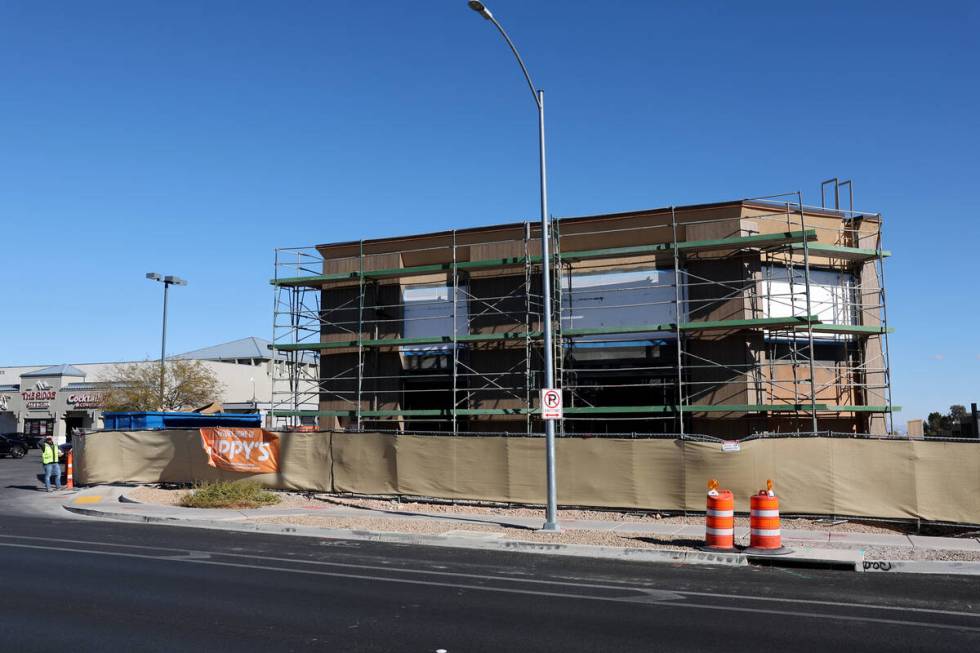 Zippy’s restaurant is shown under construction at 4590 S. Hualapai Way in Las Vegas Thur ...