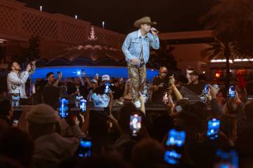 Dustin Lynch is shown at XS Nightclub inside Wynn Las Vegas. (Wynn Nightlife)